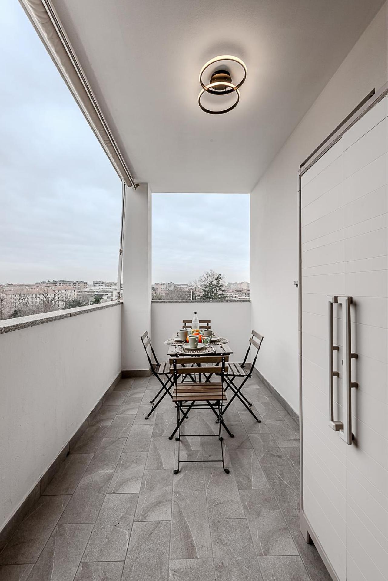 Appartamento Stayeasy Argelati40 - Penthouse With 2 Bedrooms, 2 Bathrooms And Terrace - Navigli