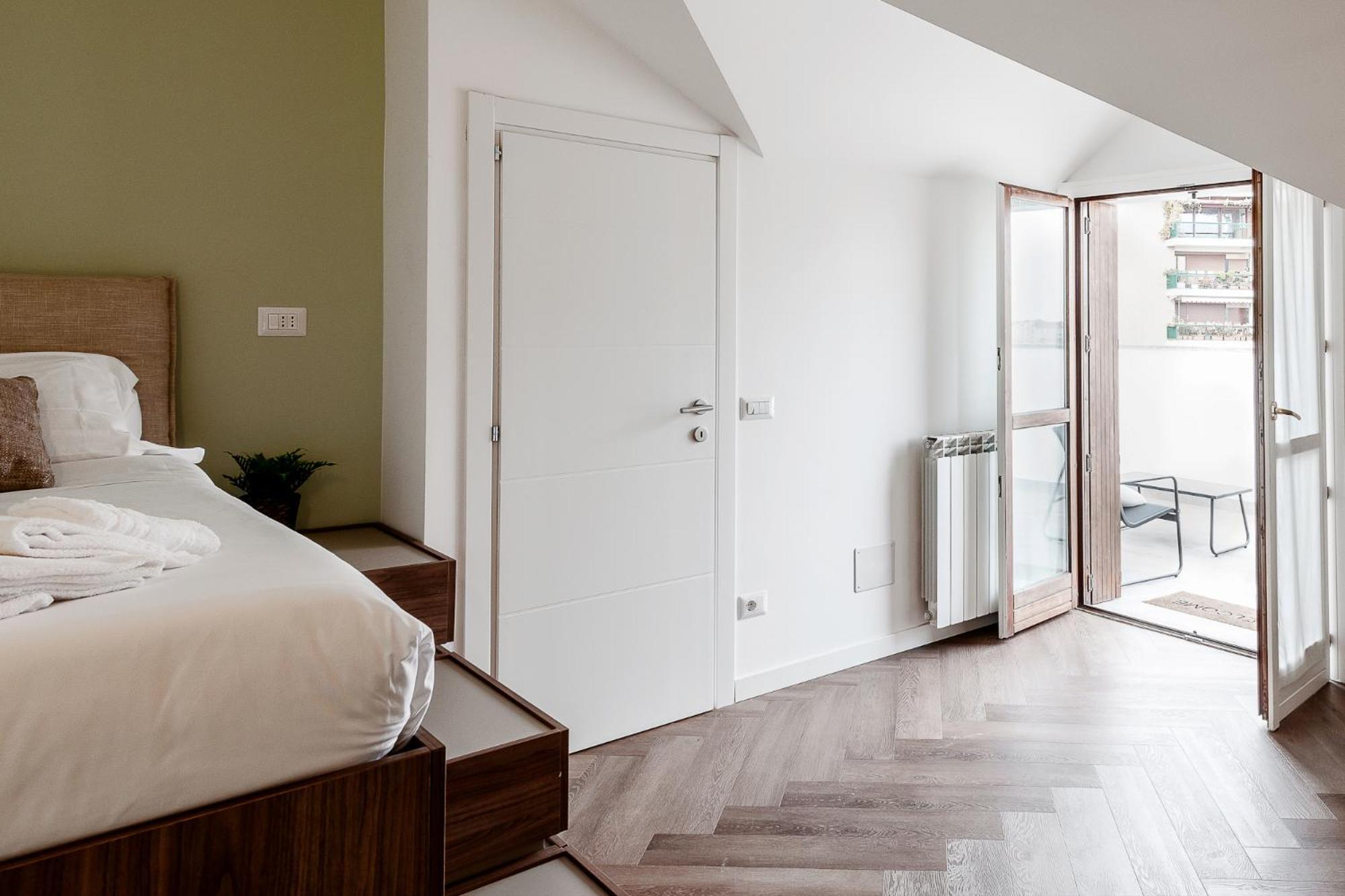 Appartamento Stayeasy Argelati40 - Penthouse With 2 Bedrooms, 2 Bathrooms And Terrace - Navigli